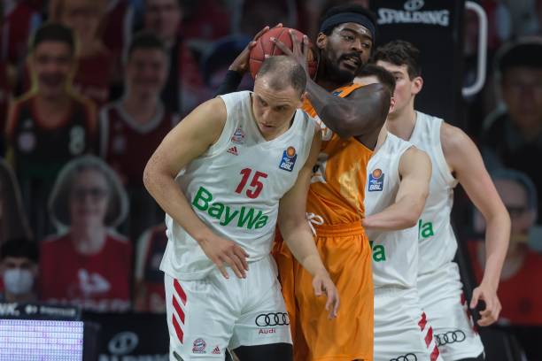 底点燃了全 底点燃了全