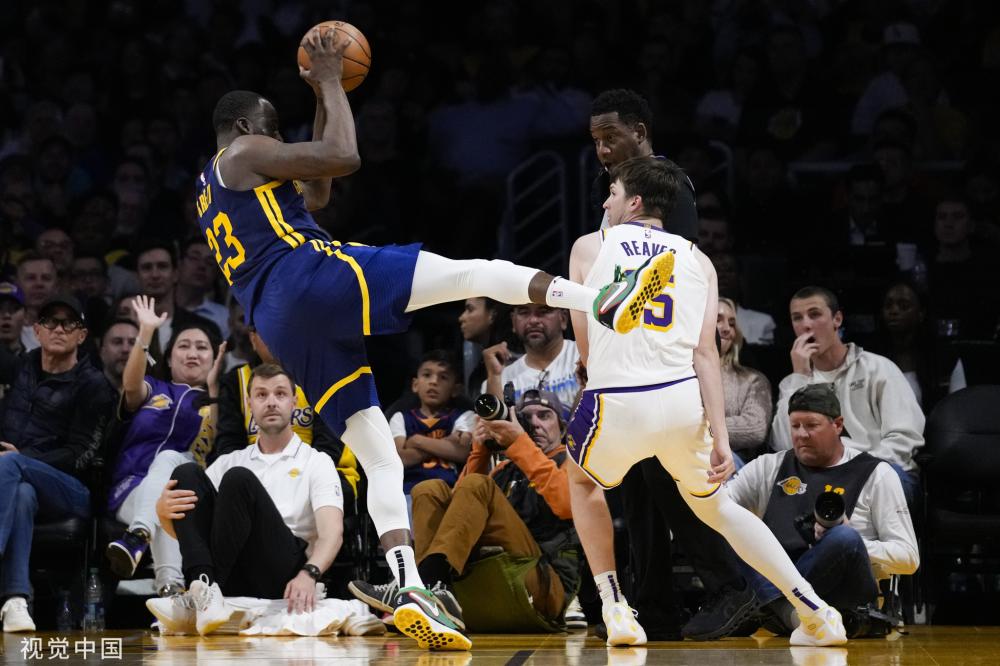 两人不仅是 两人不仅是